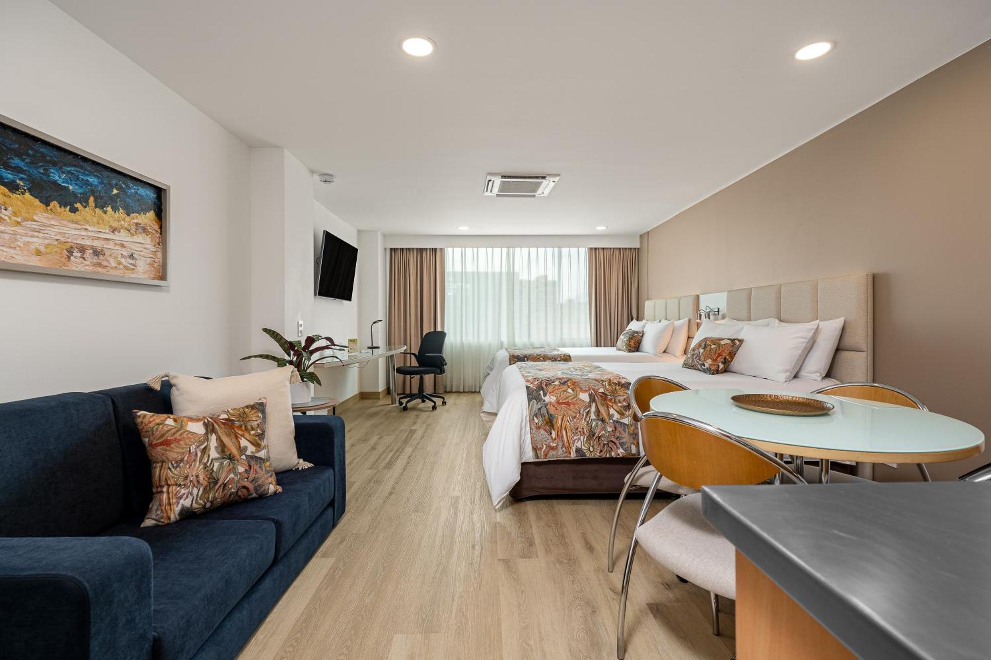 Novelty Suites Hotel Medellin Luaran gambar